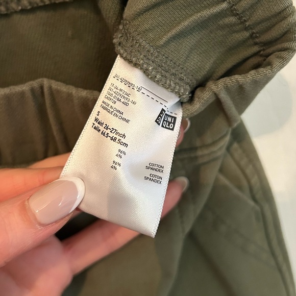 Olive Green Uniqlo Mini Skirt - Picture 3 of 3